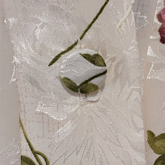 California Dynasty Floral Nightgown and Robe Set Size Small - Picture 13 of 14